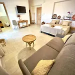 Domus La Roccia 4* Pozzomaggiore
