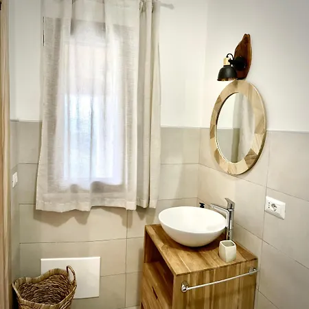 Maison d'hôtes Domus La Roccia 4*