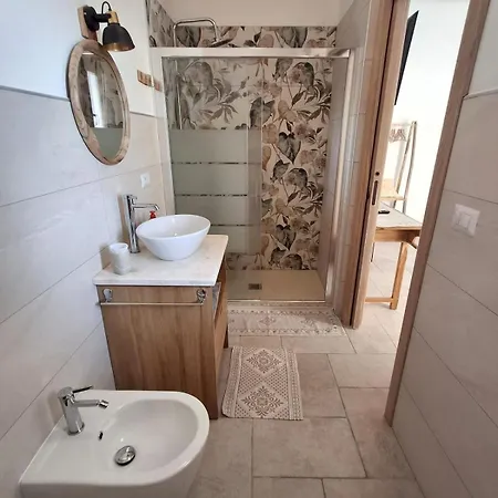 Domus La Roccia Pensión