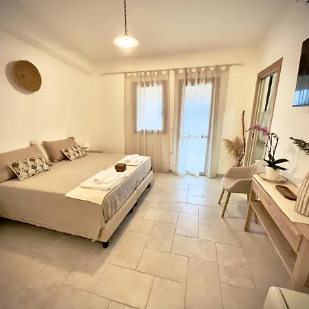 Domus La Roccia Maison d'hôtes *